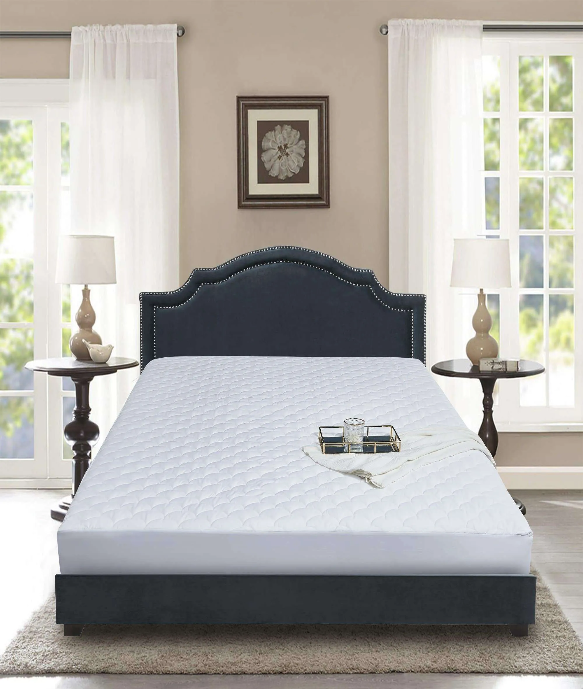 350 Thread Count Damask Dot Mattress Pad