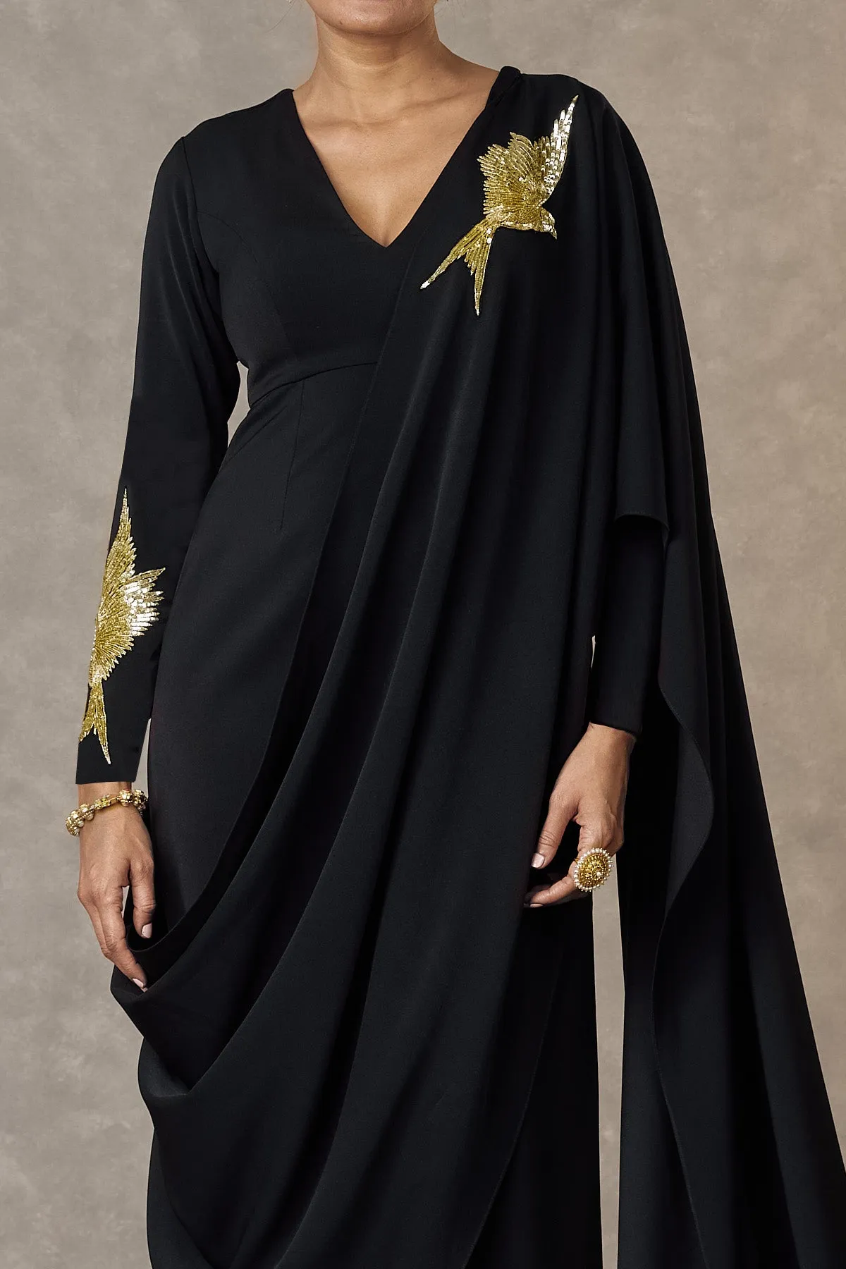 Black Son Chidiya Saree Gown