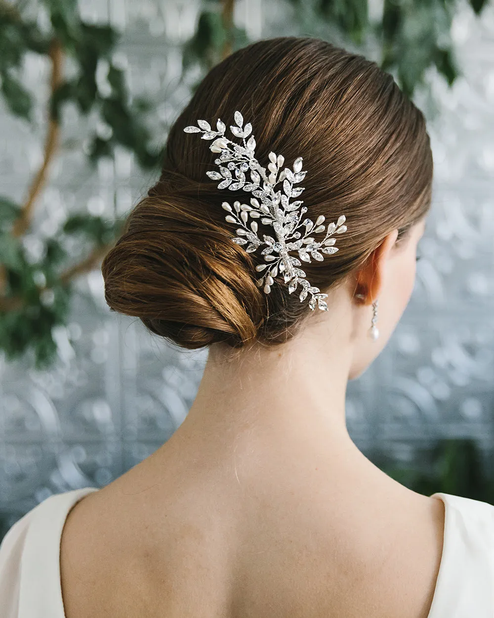 Camila Pearl Bridal Clip