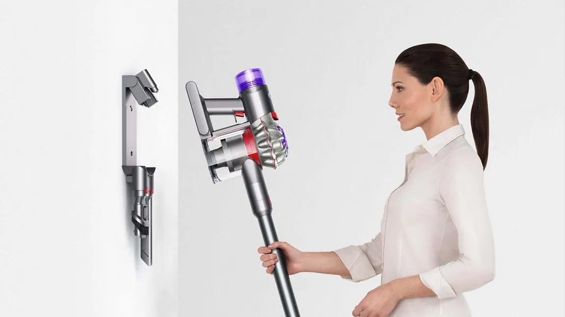 Dyson V8 Absolute vacuum