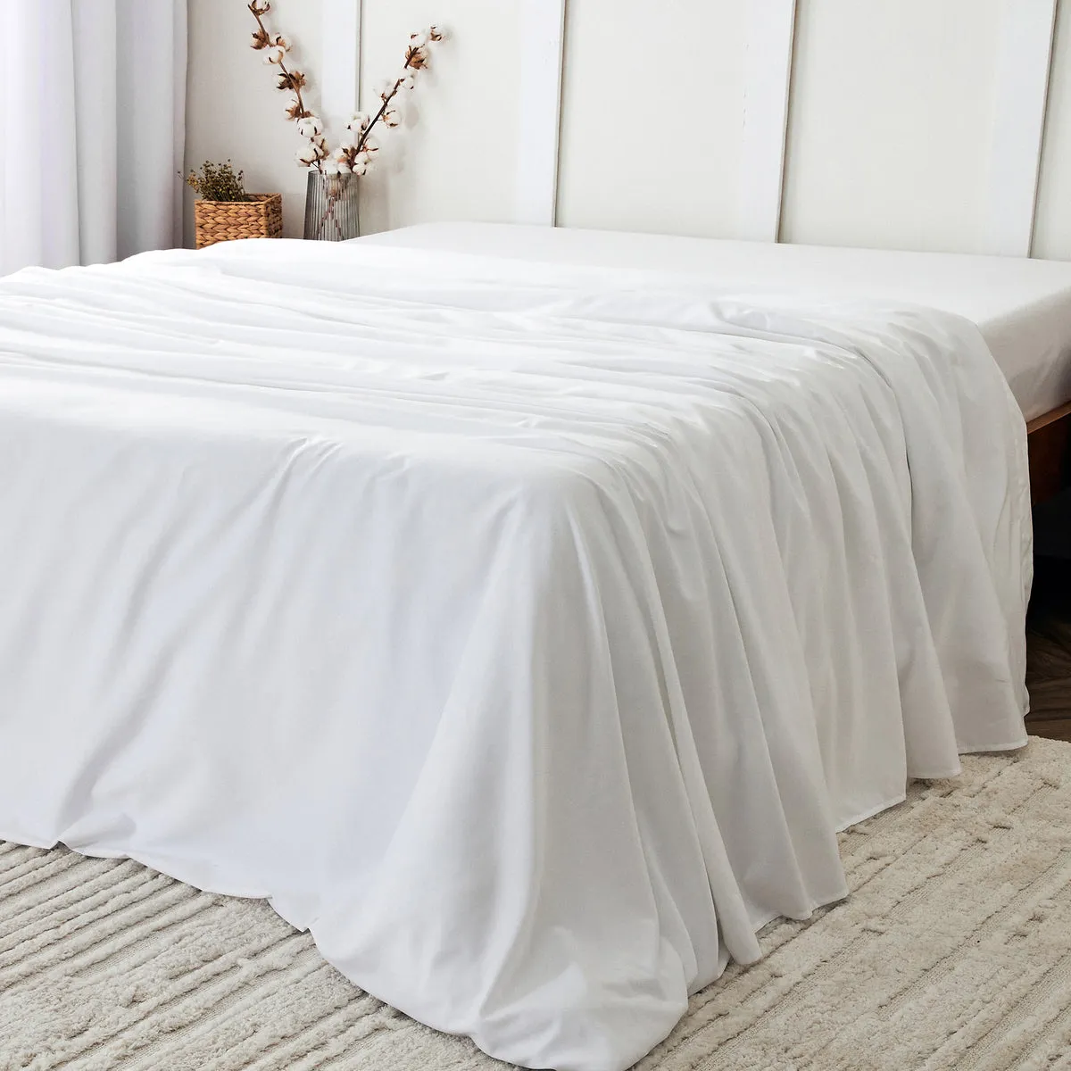 Iconic Microfiber Flat Sheet (Light Colors)