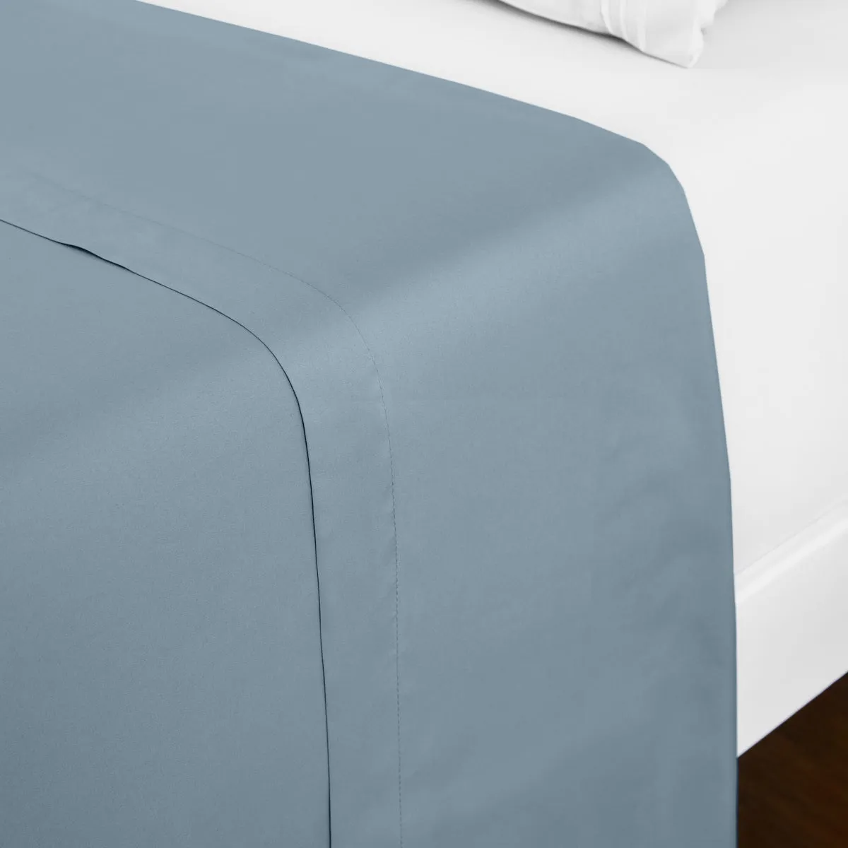 Iconic Microfiber Flat Sheet (Light Colors)