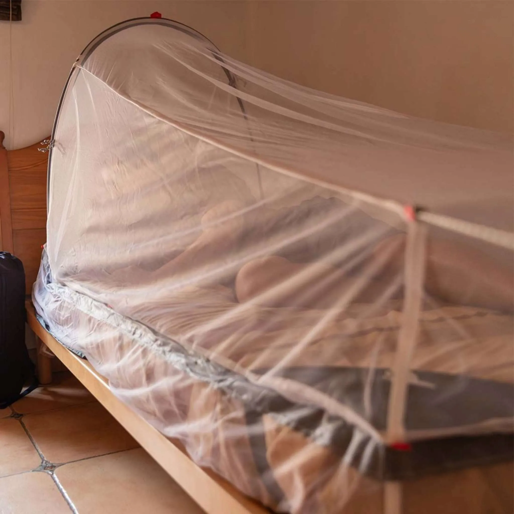 Lifesystems Arc Self-Supporting Double Mosquito Net