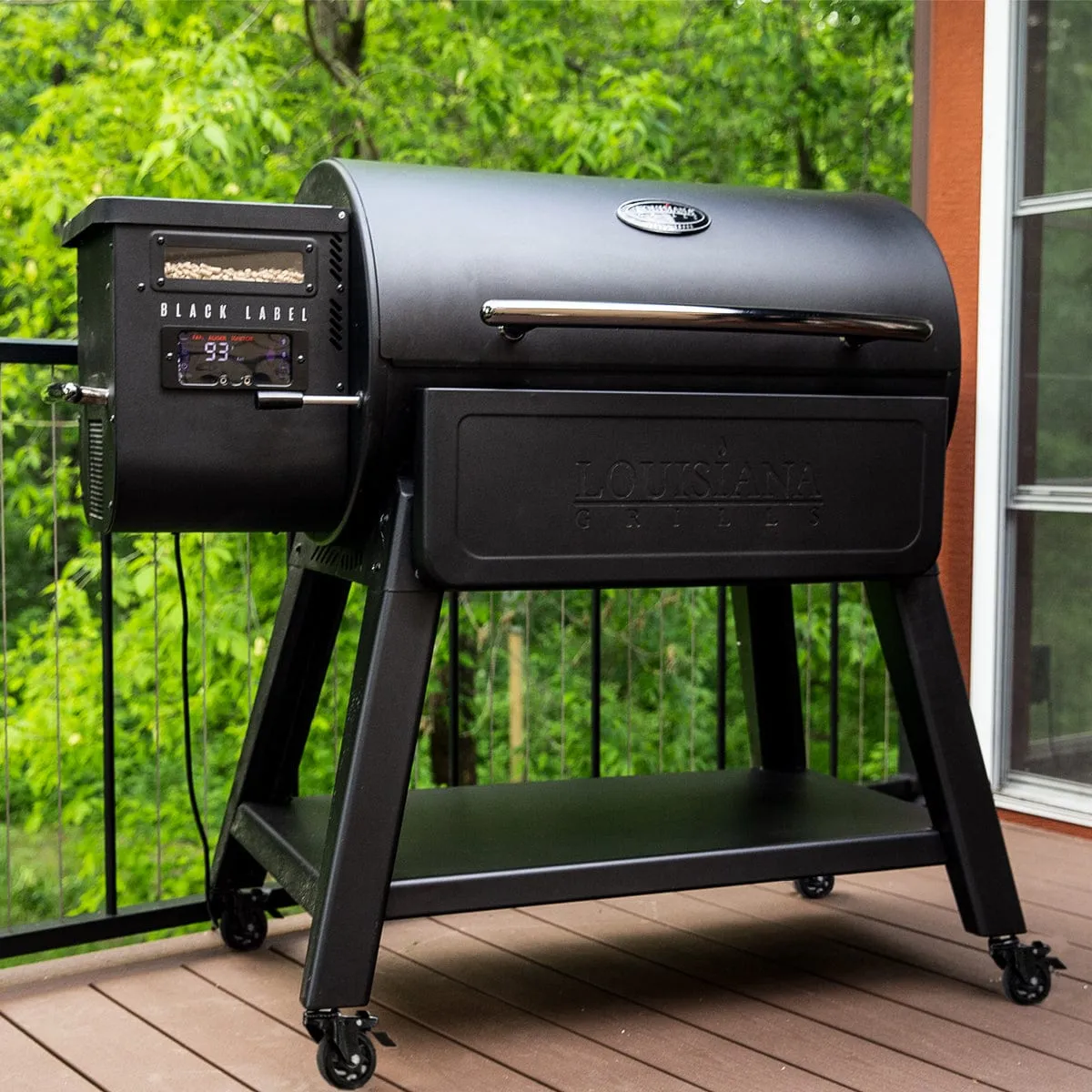 Louisiana Grills Black Label 1000 Pellet Grill & Smoker w/ WIFI Control