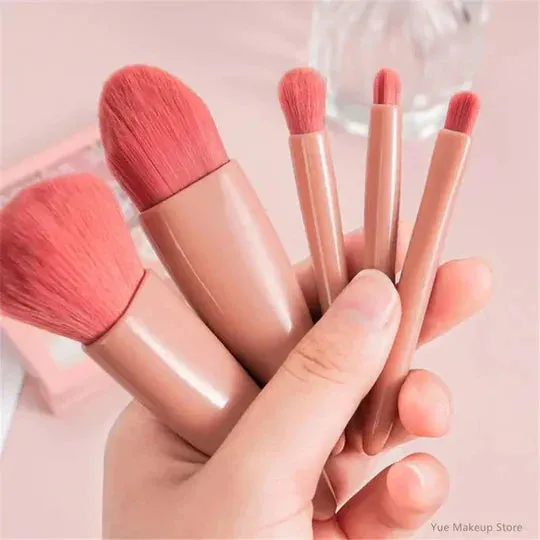 Mini Makeup Brushes Set Eyeshadow Foundation Blush Brushes