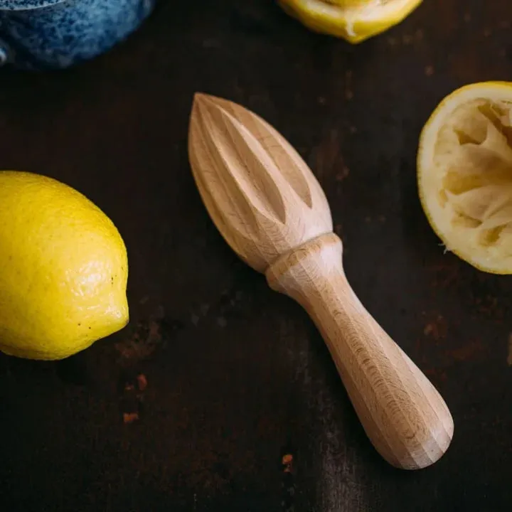 ONEarth Wooden Hand Juicer