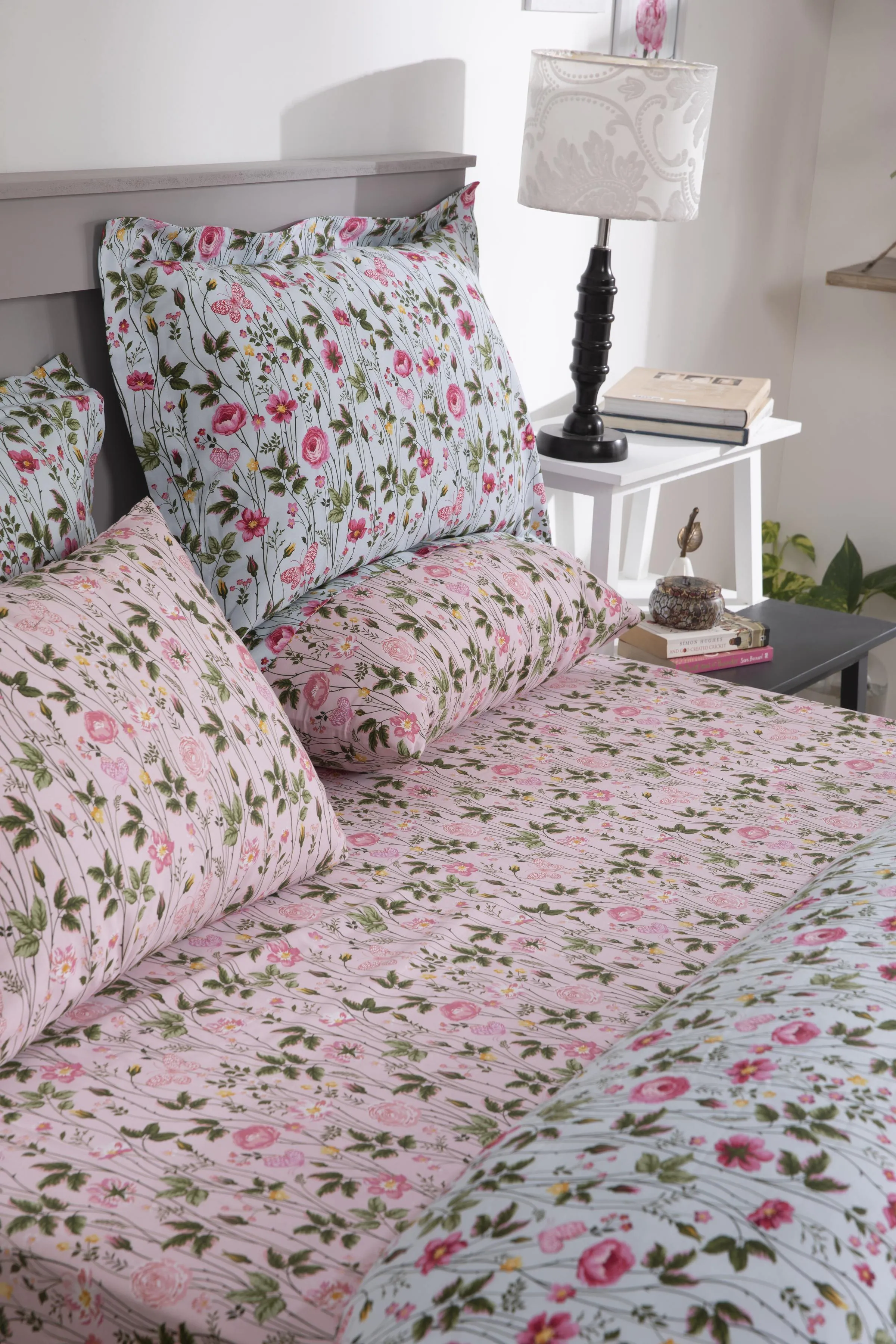 Pastel Floral-Bed Sheet