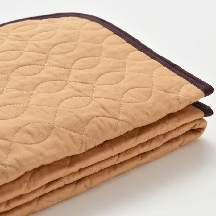 Persimmon-dyed 4 Layered Gauze Bed Pad with Absorbent Cotton [Kyo Wazarashi Mensya]