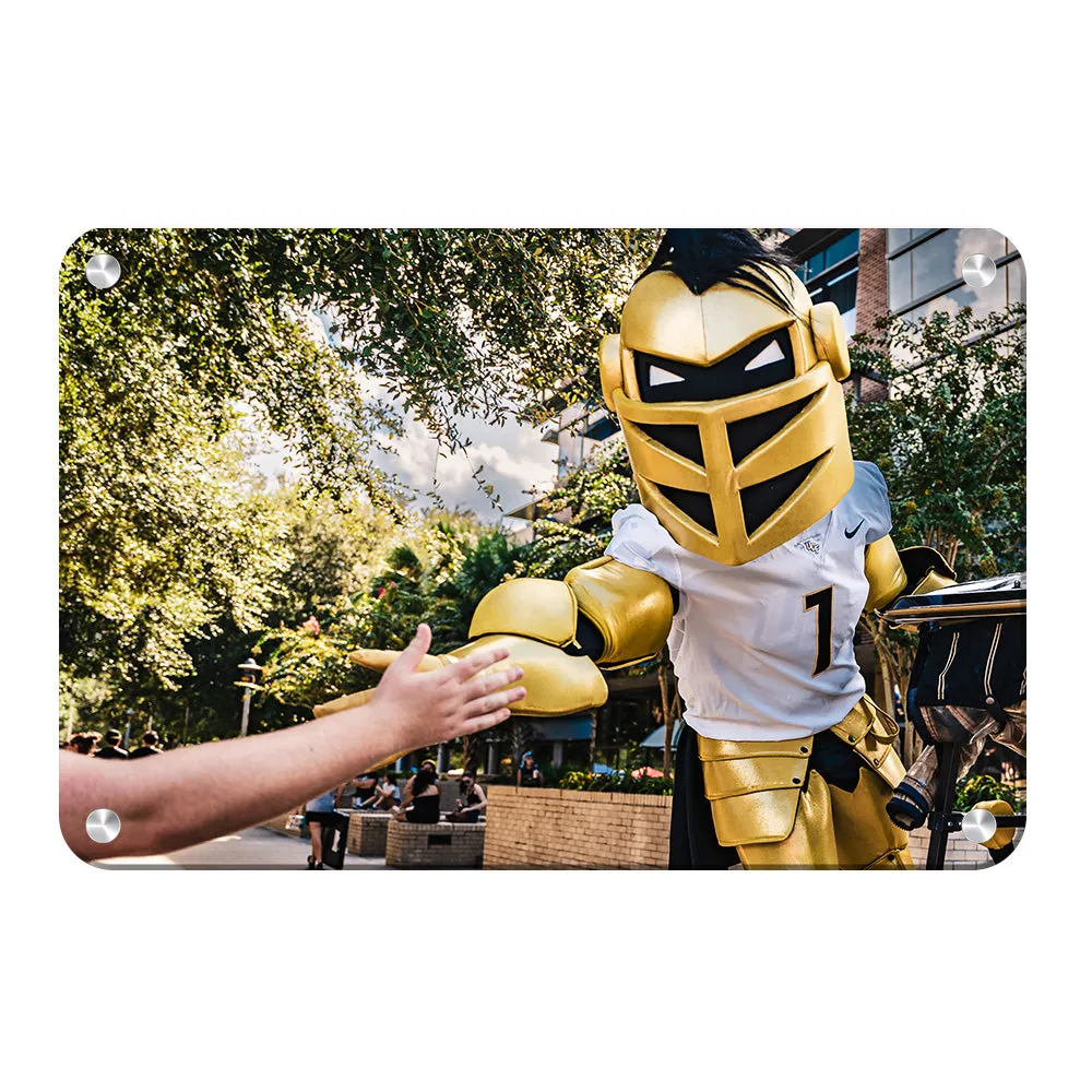 UCF Knights - Knightro Fan