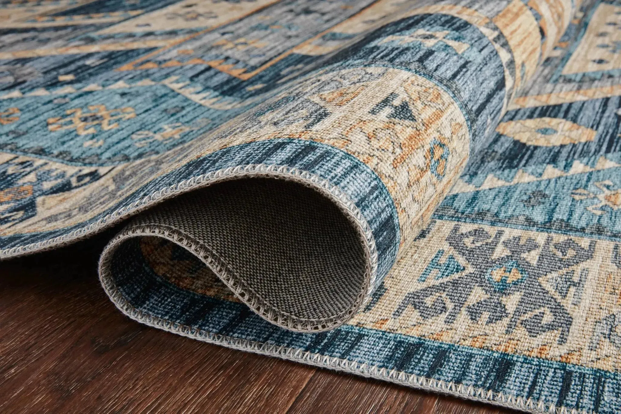 Zion Zio-02 Ocean/Gold Rug